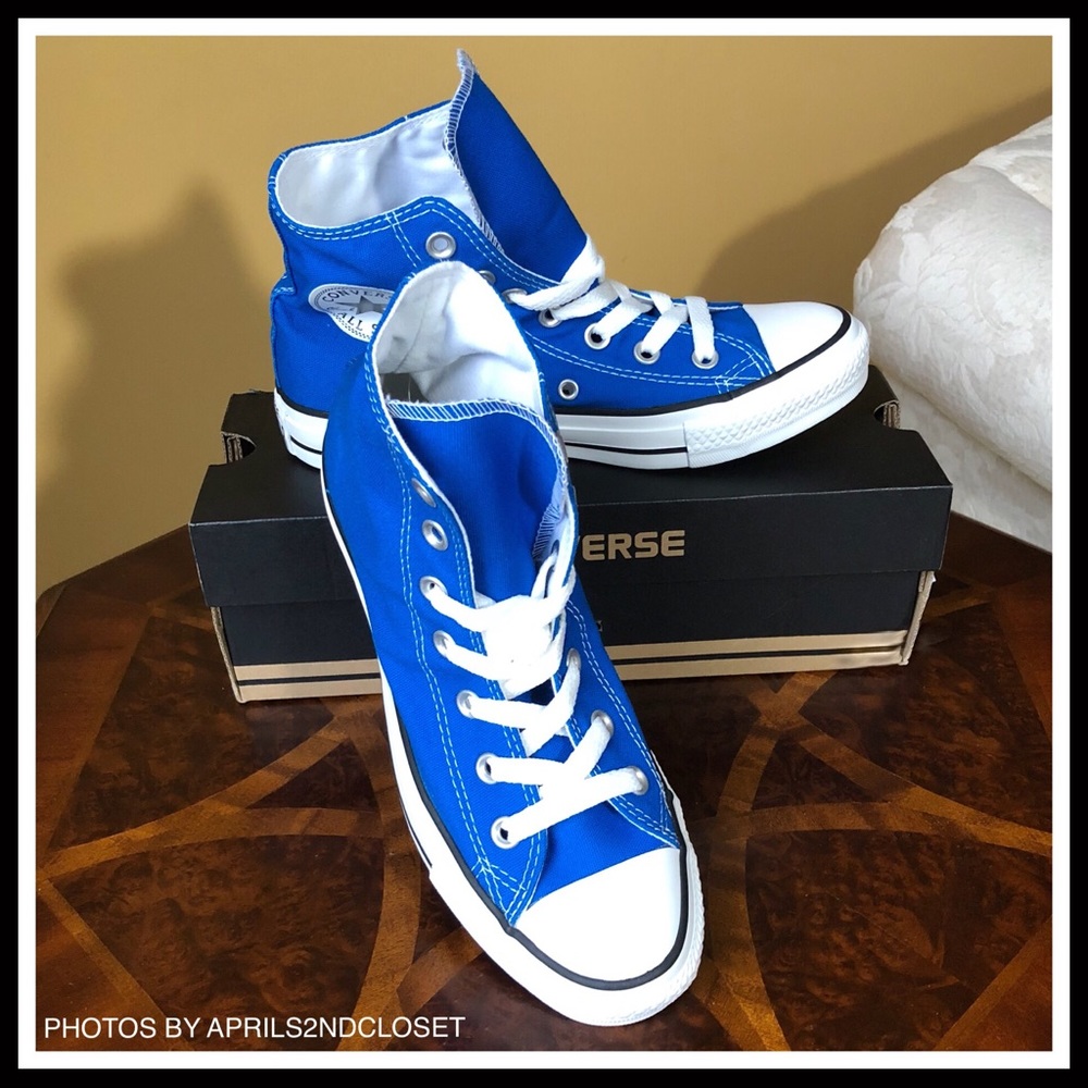 ❌SOLD❌CONVERSE STYLISH SNEAKERS Blue High Tops - Picture 7 of 8